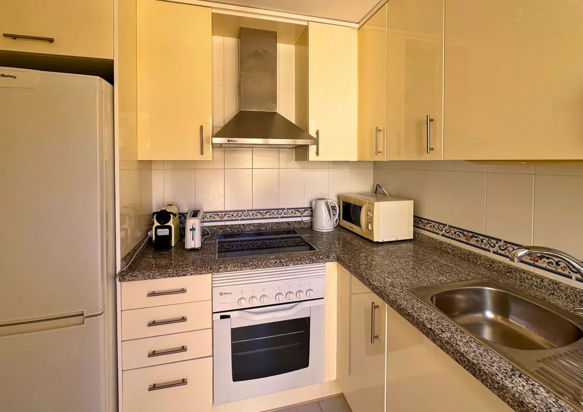 8a069f9c-ae6e-4cd9-bfa9-8ccbb500cbf1