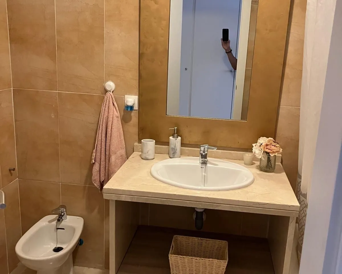 3268f6b9-ea73-4861-9435-f32d18114b3e