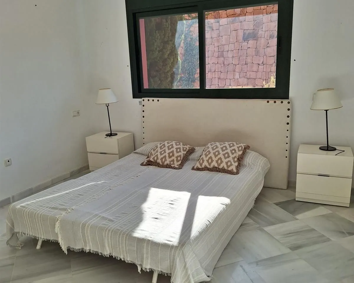 7230e7e7-af2a-416b-9c35-217e38500b5a