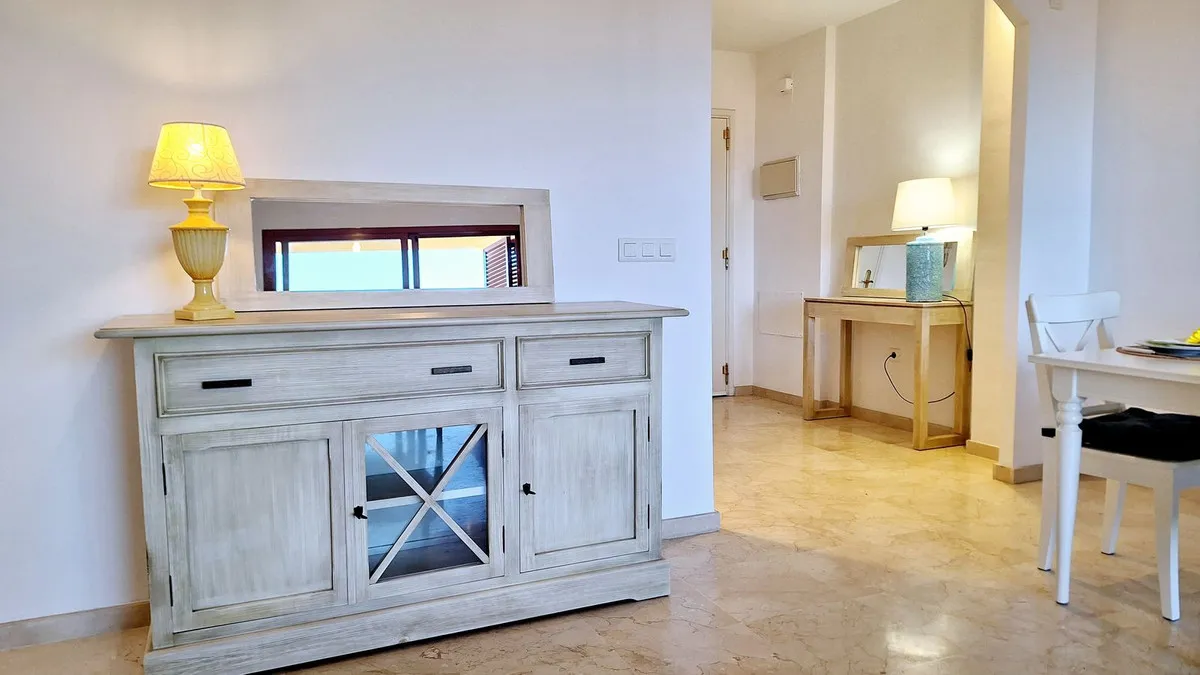 1a504c3c-7243-4cec-aaee-4eafefa76e7e