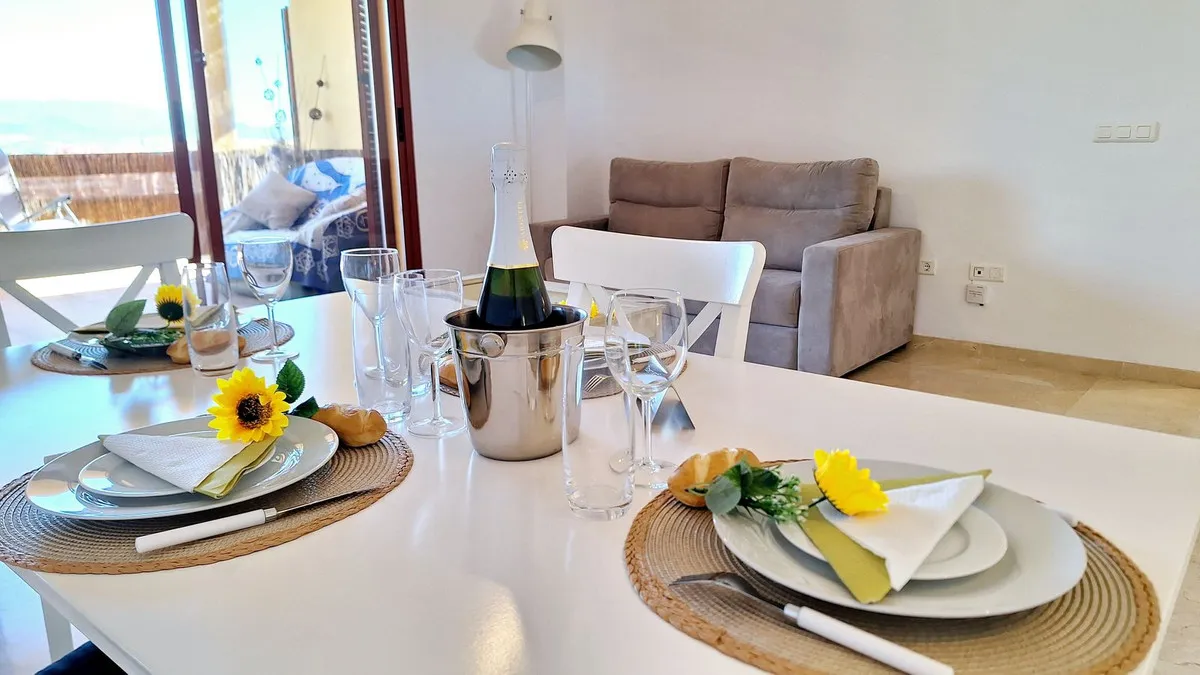 1df8b3c0-3223-4c54-a2b5-0a1920625a92