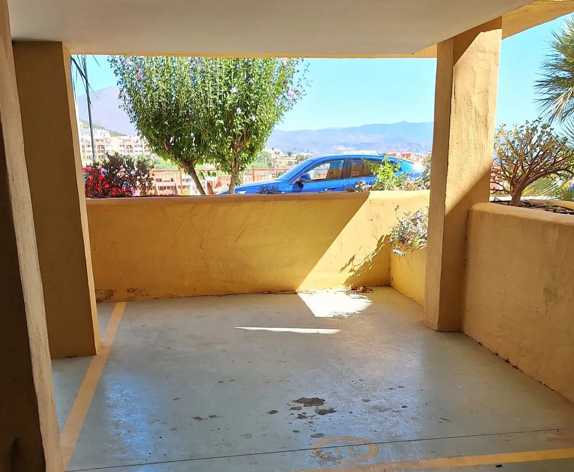 9de3a2ca-dc48-4e01-baf8-e5da303a7a1c