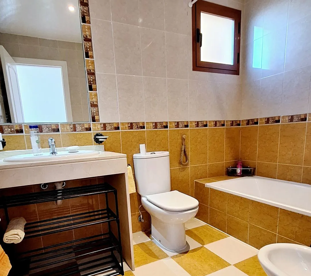 e3b41457-0591-4b48-9660-d2331b0d5610