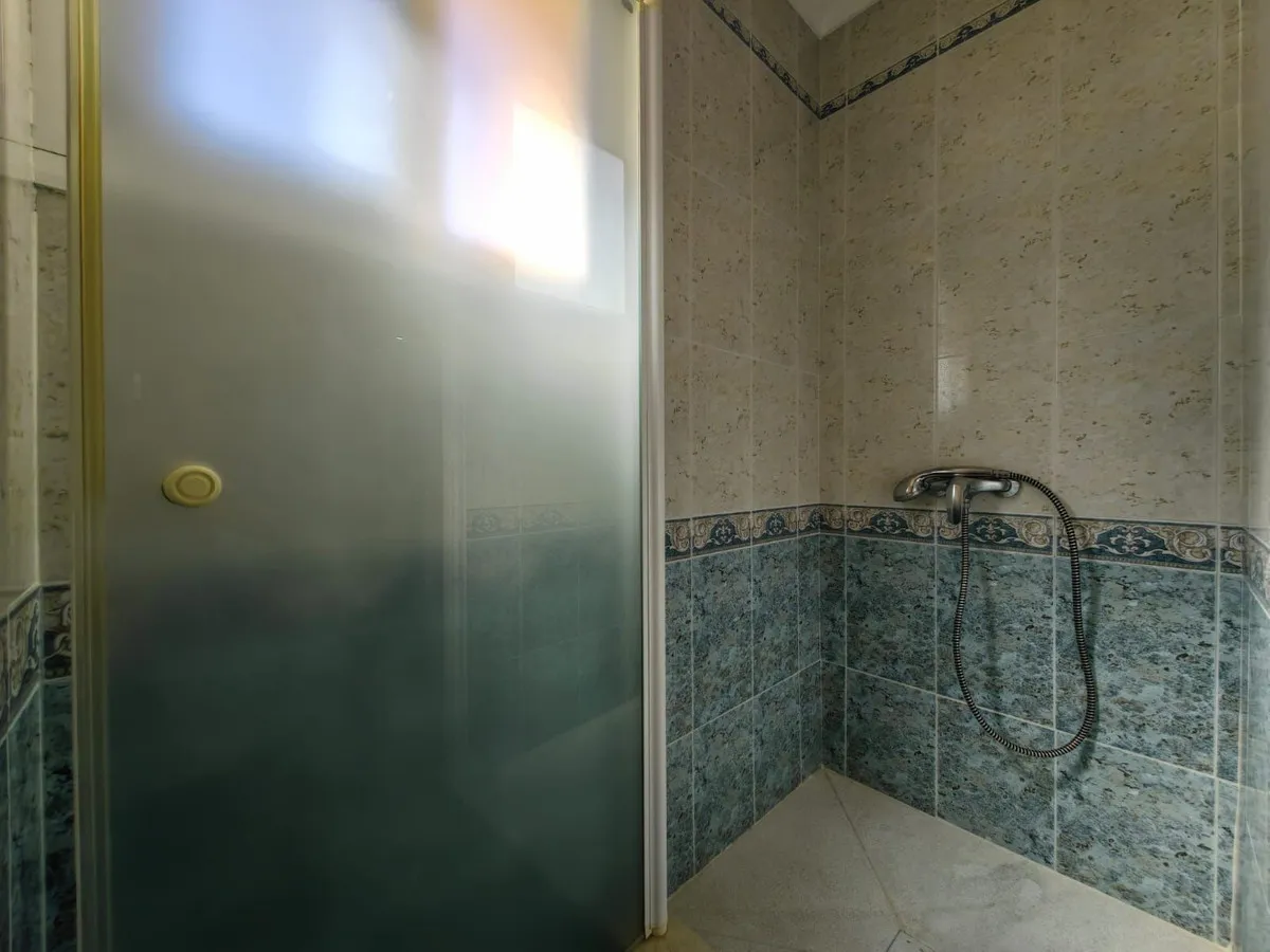 24b57fdd-60a7-45c6-a958-982955eef754