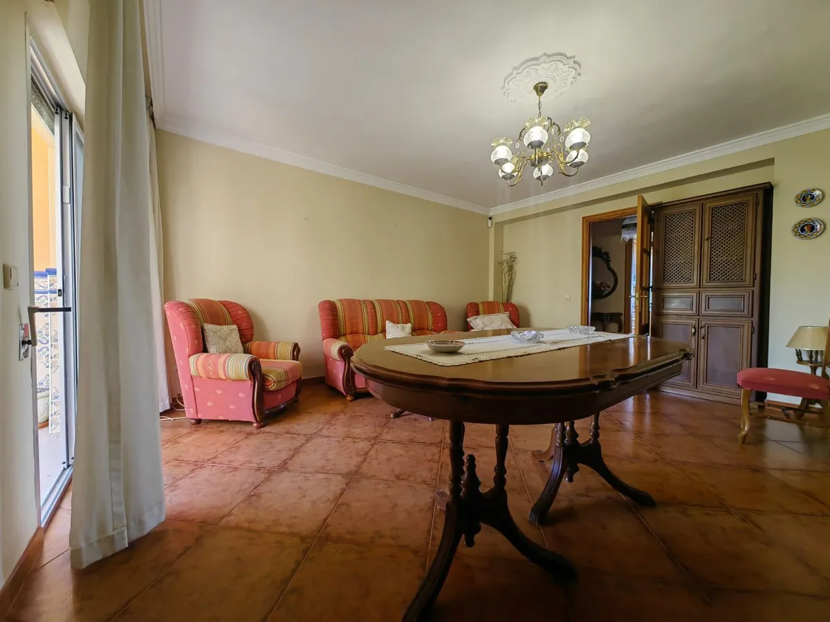 972b8cfe-7418-4c09-ba6d-5185d8154005