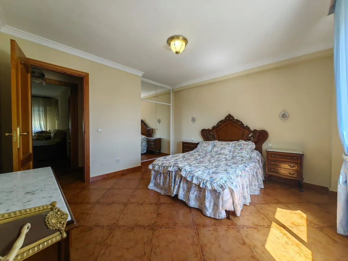 d999abca-977b-4806-8424-679bc6aa41b3