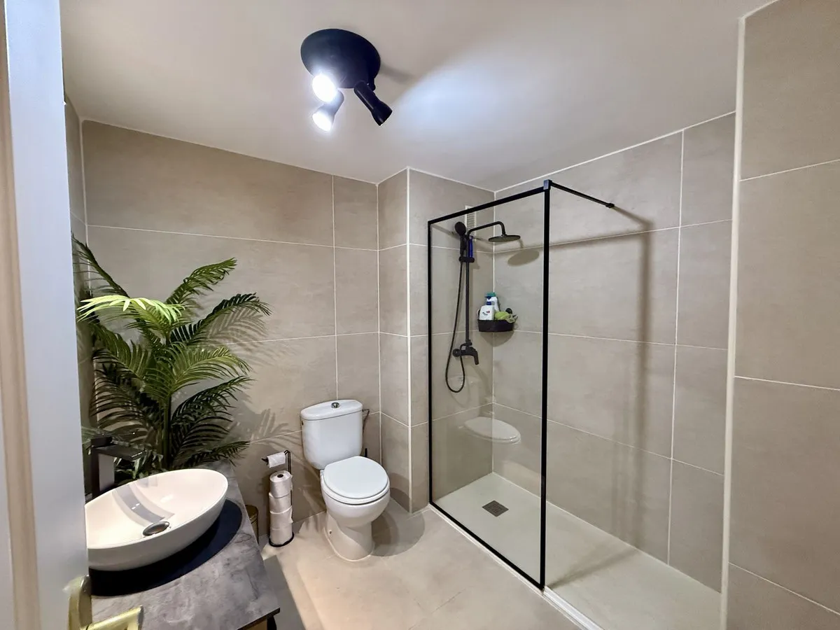 67131a0e-f1b9-4ddc-bdba-480367f669dd