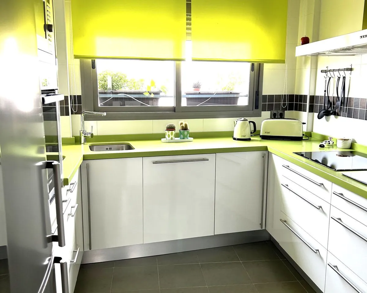 72fbb95d-713e-4166-8997-ecc78854b45a