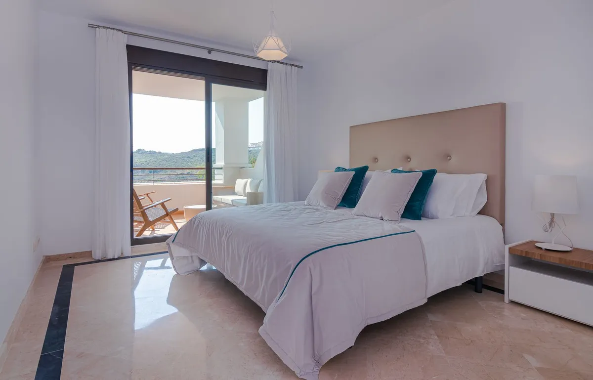 be03646c-b1f6-40a4-b00d-b07e6adf6361