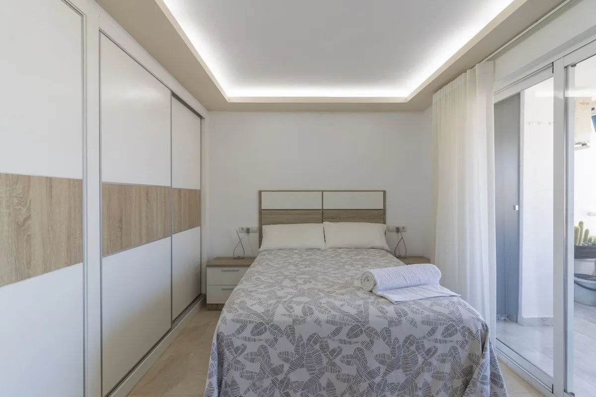 f595da75-cb87-436c-aa58-ea49c23386ca