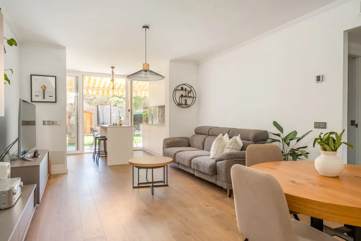 199083b1-f73d-4434-b6b2-8b23ddfd449b