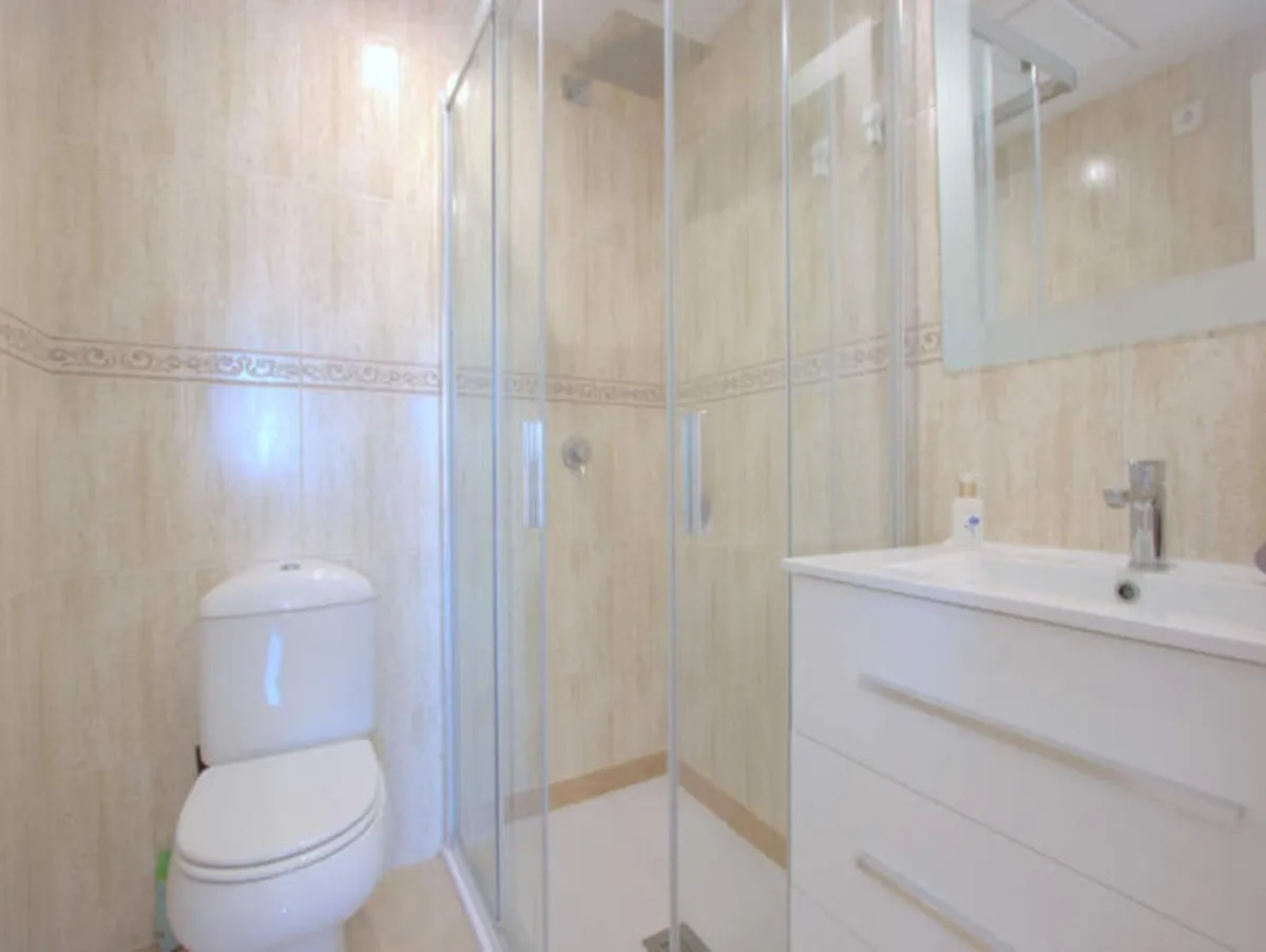 04be2d99-6a3d-4831-a047-4a610908d5c1