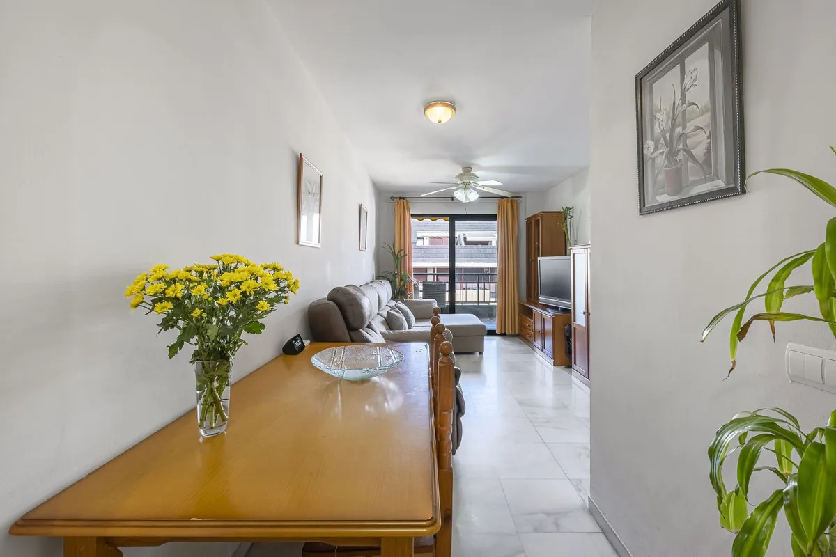 348400cc-3bd1-4303-9adf-504506d05c9e