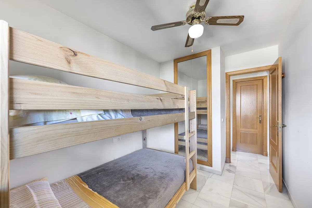 b23fb09a-e2d0-42cb-9d3b-fa5a78a7cb2f