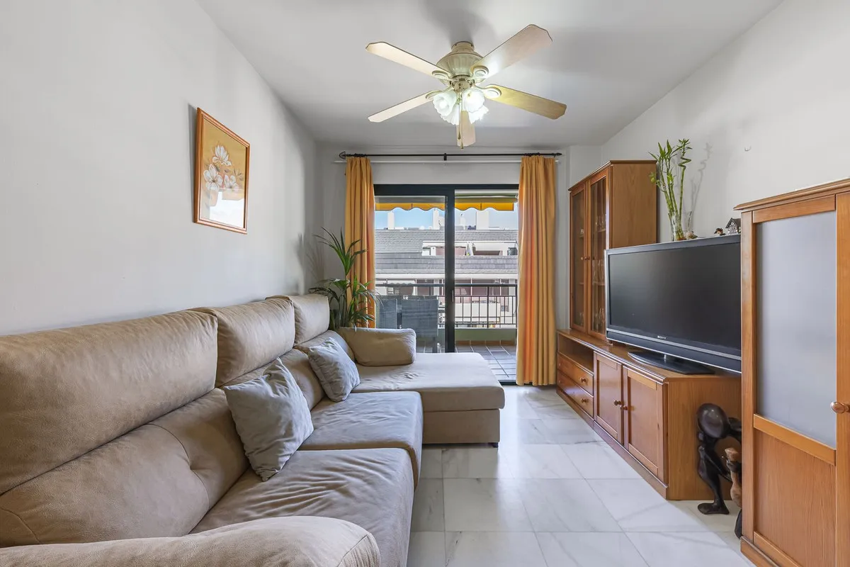 ba798ee8-b663-4a1c-8b2b-9a25e88daee7