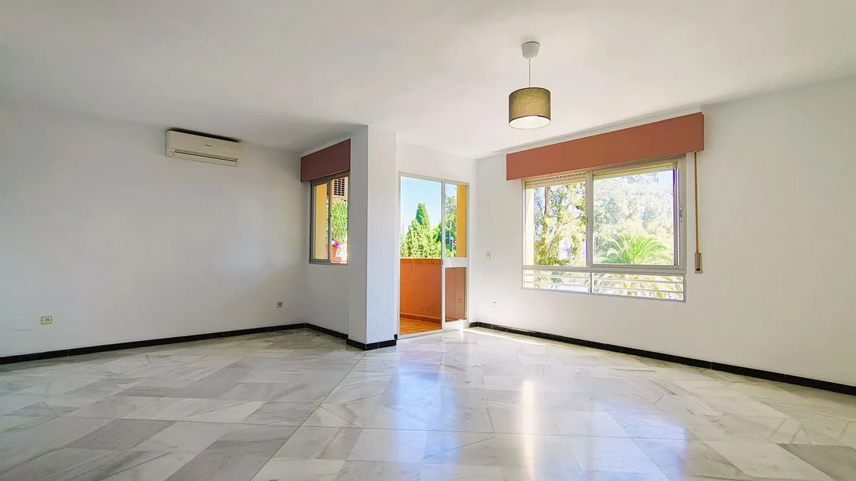 93f6f8a2-4f6b-4ac1-b72f-d0e4f47ca26c