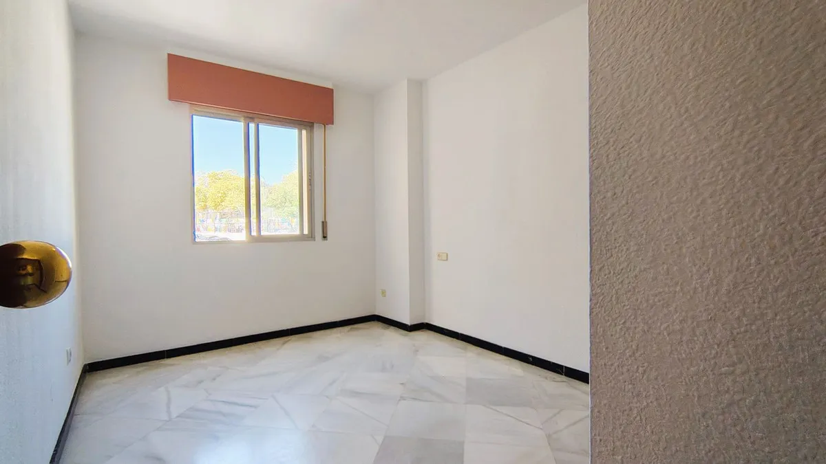 d18d37eb-b761-48f5-a014-2394487bd7db