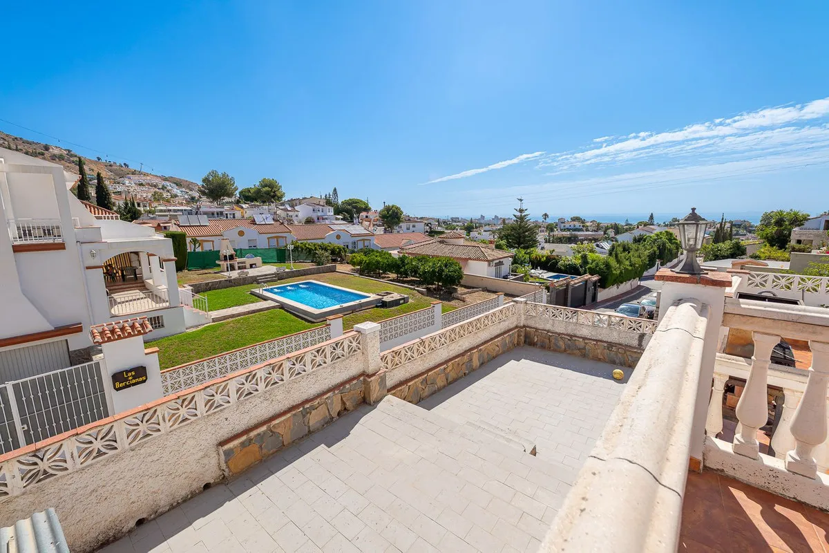 063a5755-449d-42b7-b74c-1e7afb5ec7bb