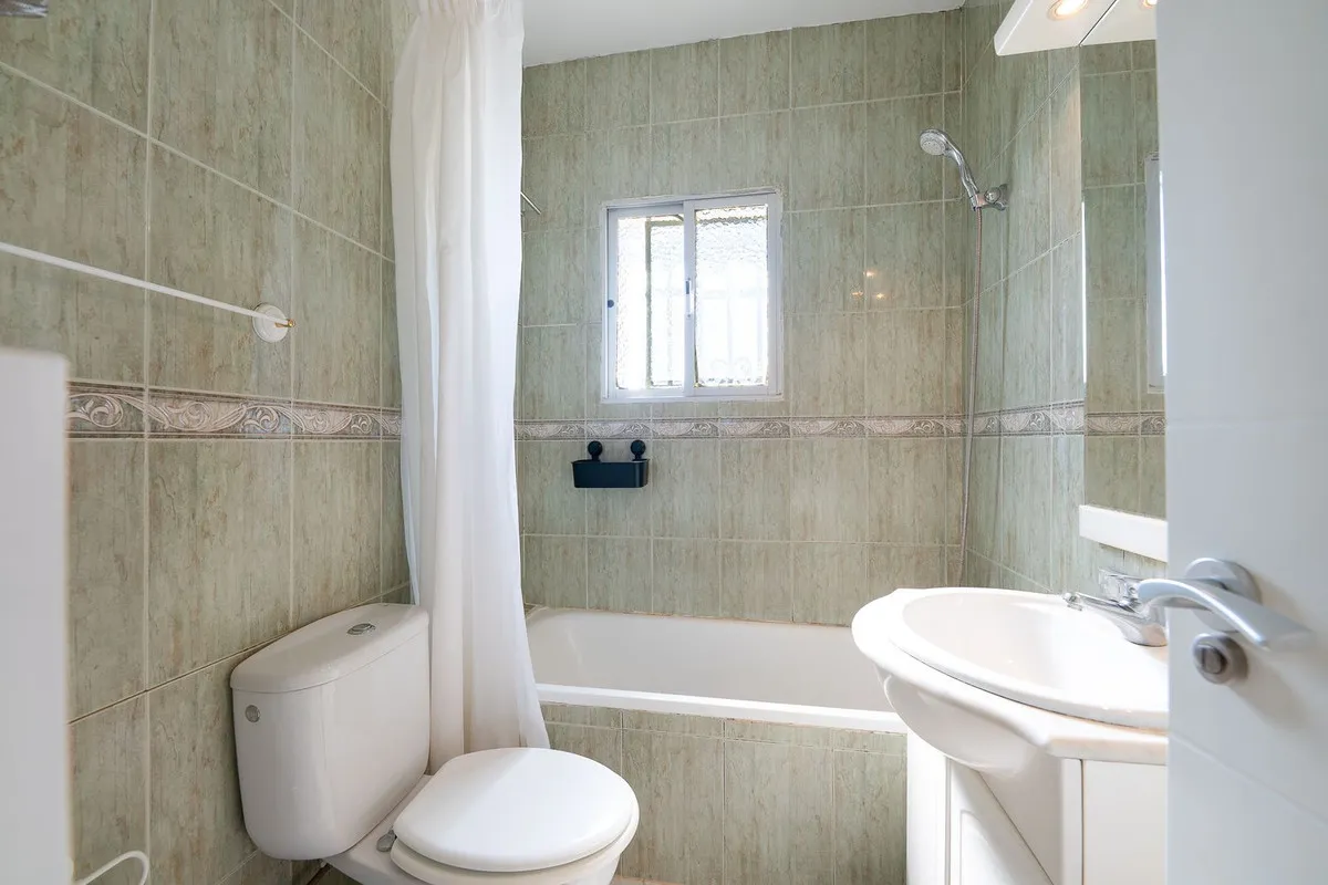 09f8ec97-6d1f-4bf1-b7da-afcc79067eac