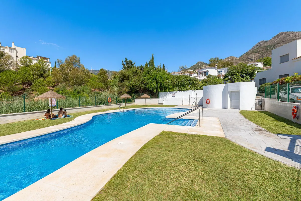 7cf4a396-1a3d-4e09-80ac-47c7a7d189d6