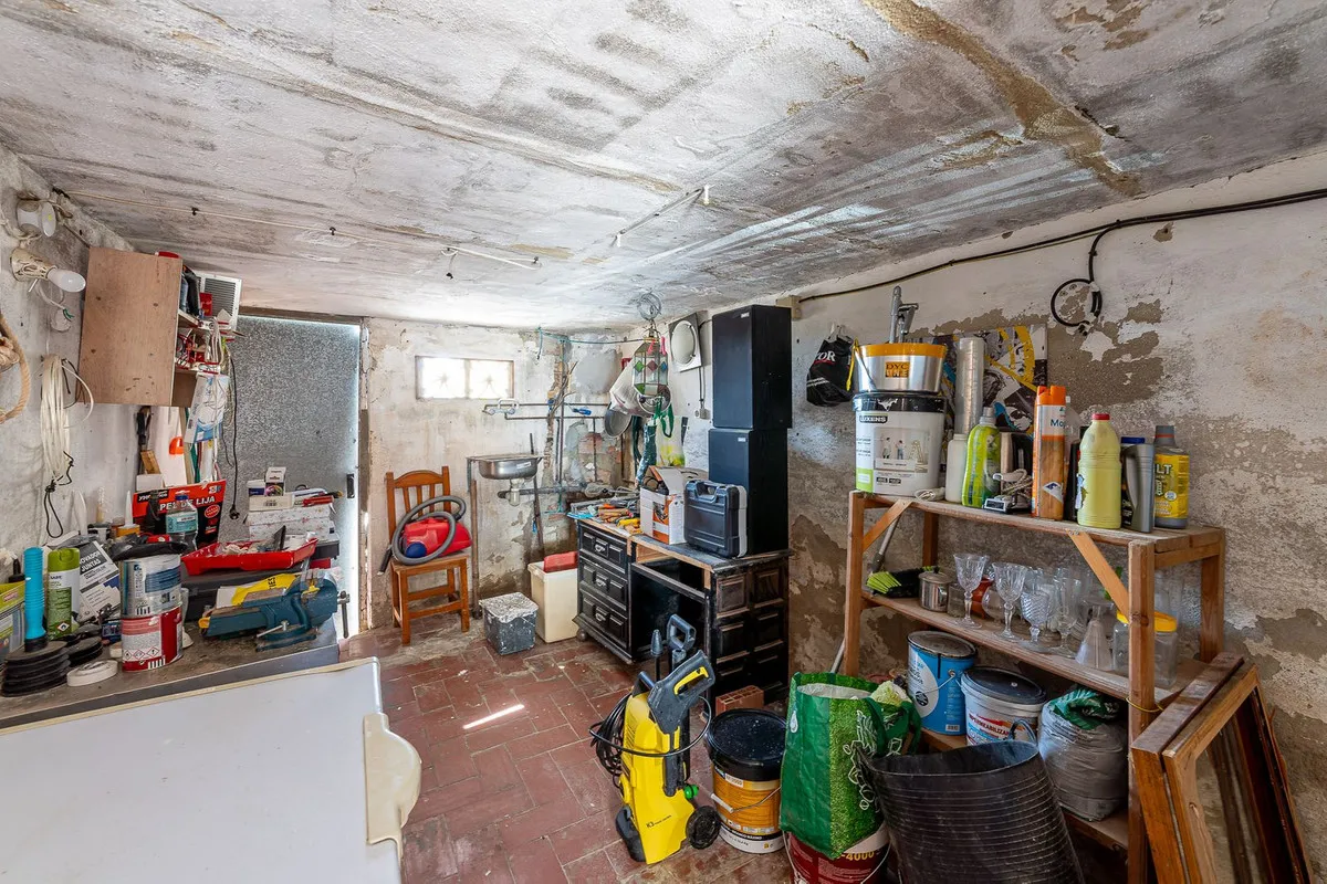 dc88f36f-dd7d-4b34-bc70-afafc0b1e694