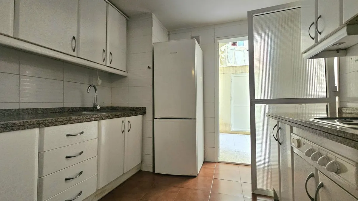 8d63b4c3-e196-4b01-b3ae-ce62481edaed