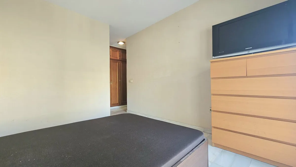 fe1adbb5-2457-43bf-b32b-38684c0fc11c