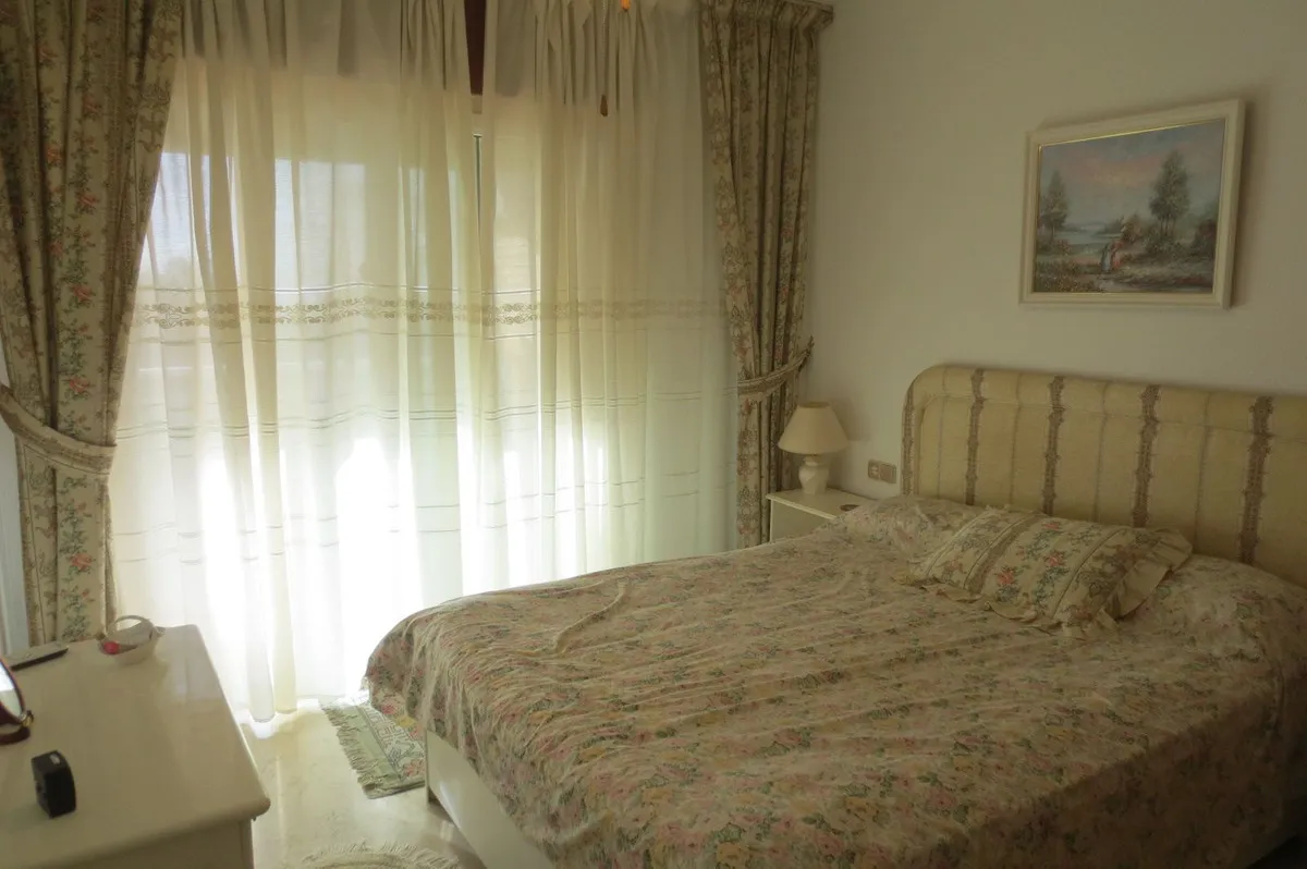 0bb48fd5-d42a-4c0f-97b7-4740f29341c9