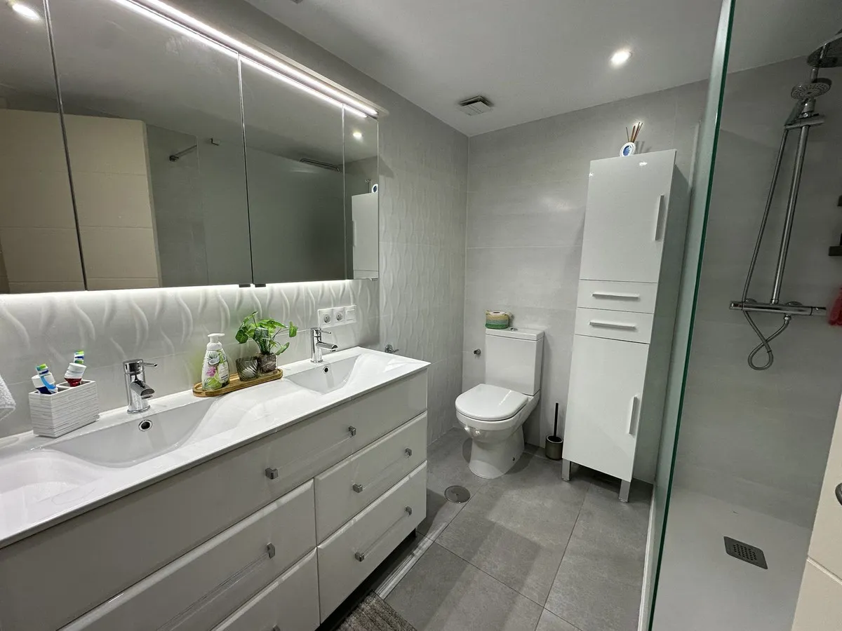 74cfd0f3-95db-43fb-ad2f-692675ef255f