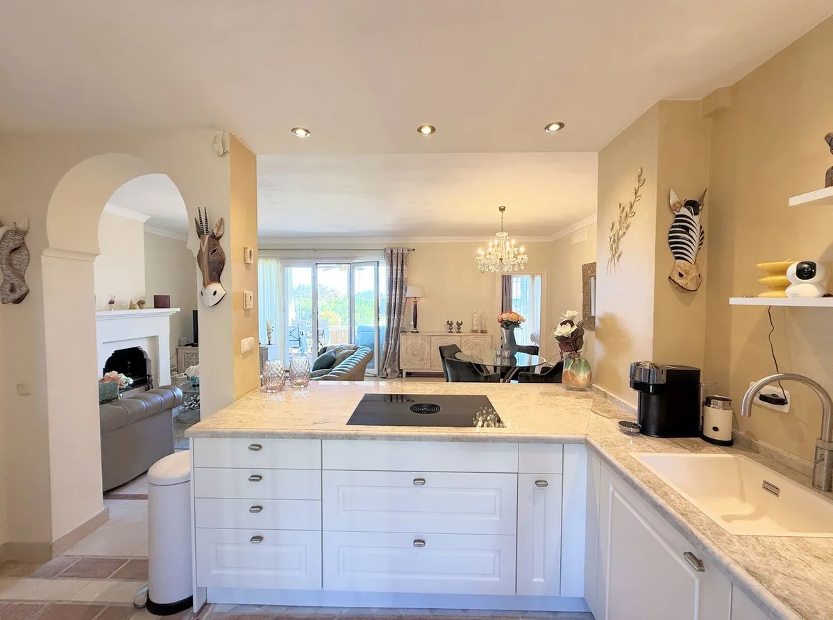 23a9a7a3-8268-4bff-a063-6ffd1d0a4459