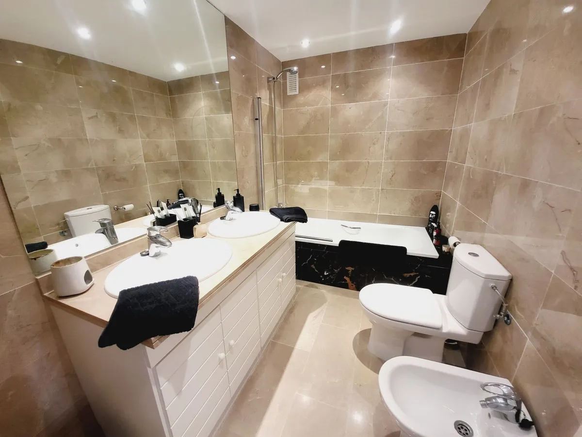 b77cb53e-54f2-4697-af38-ae30e3a9344e