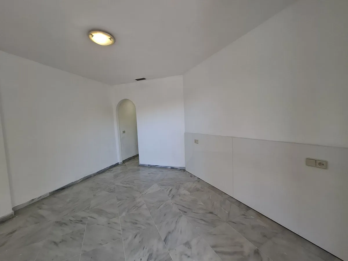 14cf0ee9-2dfc-494d-88c3-749fba96c616