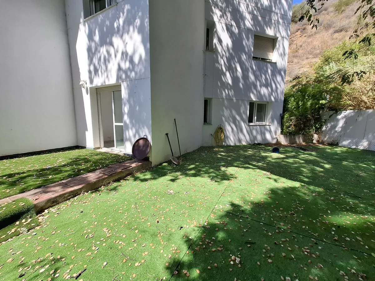 4f397d4b-c1d1-4449-b7f4-4ee75b34e0fa