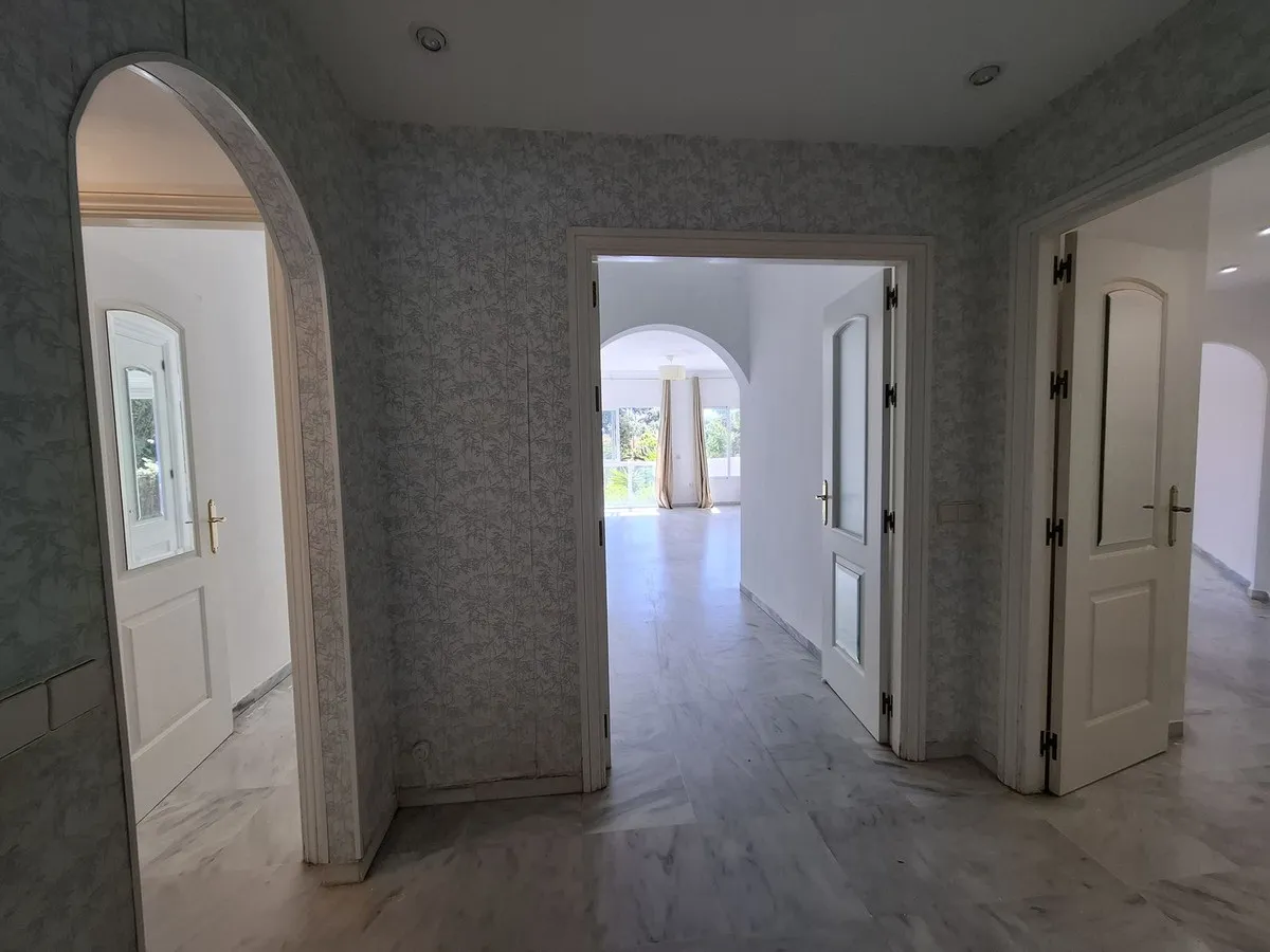 7b9d19a5-76a5-4163-9e70-3c51014983f5