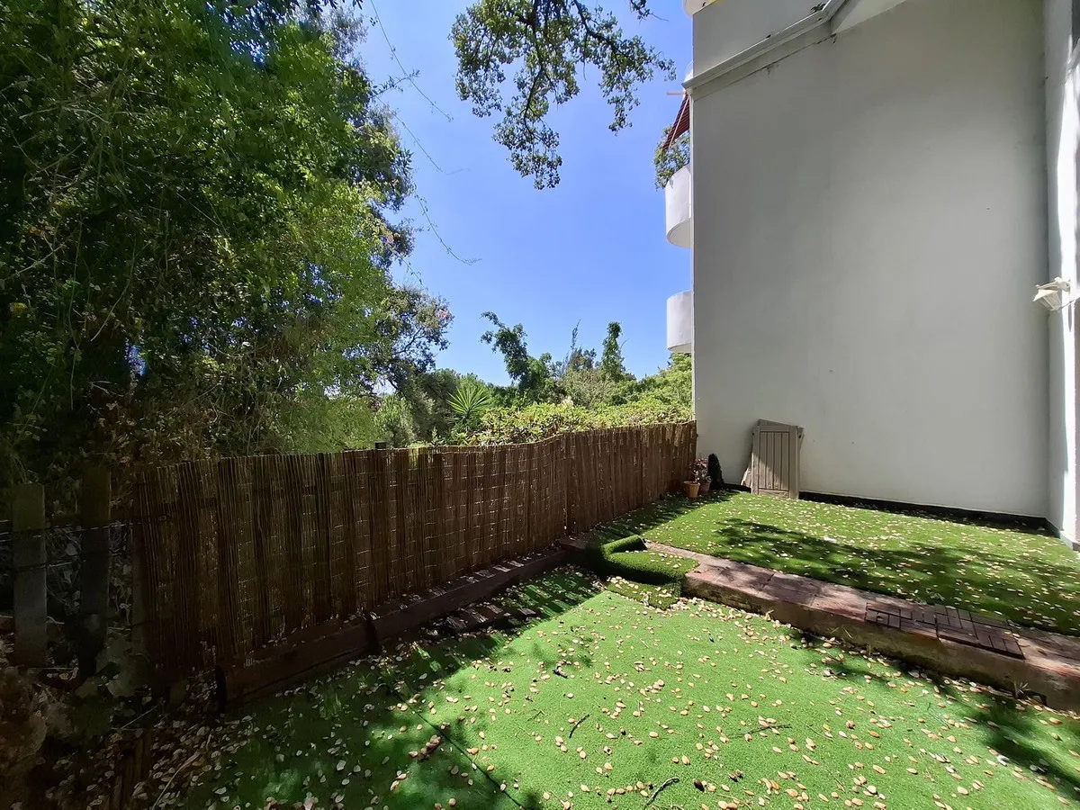 da5ddf40-1201-4b3c-bdae-5a328310a3f1