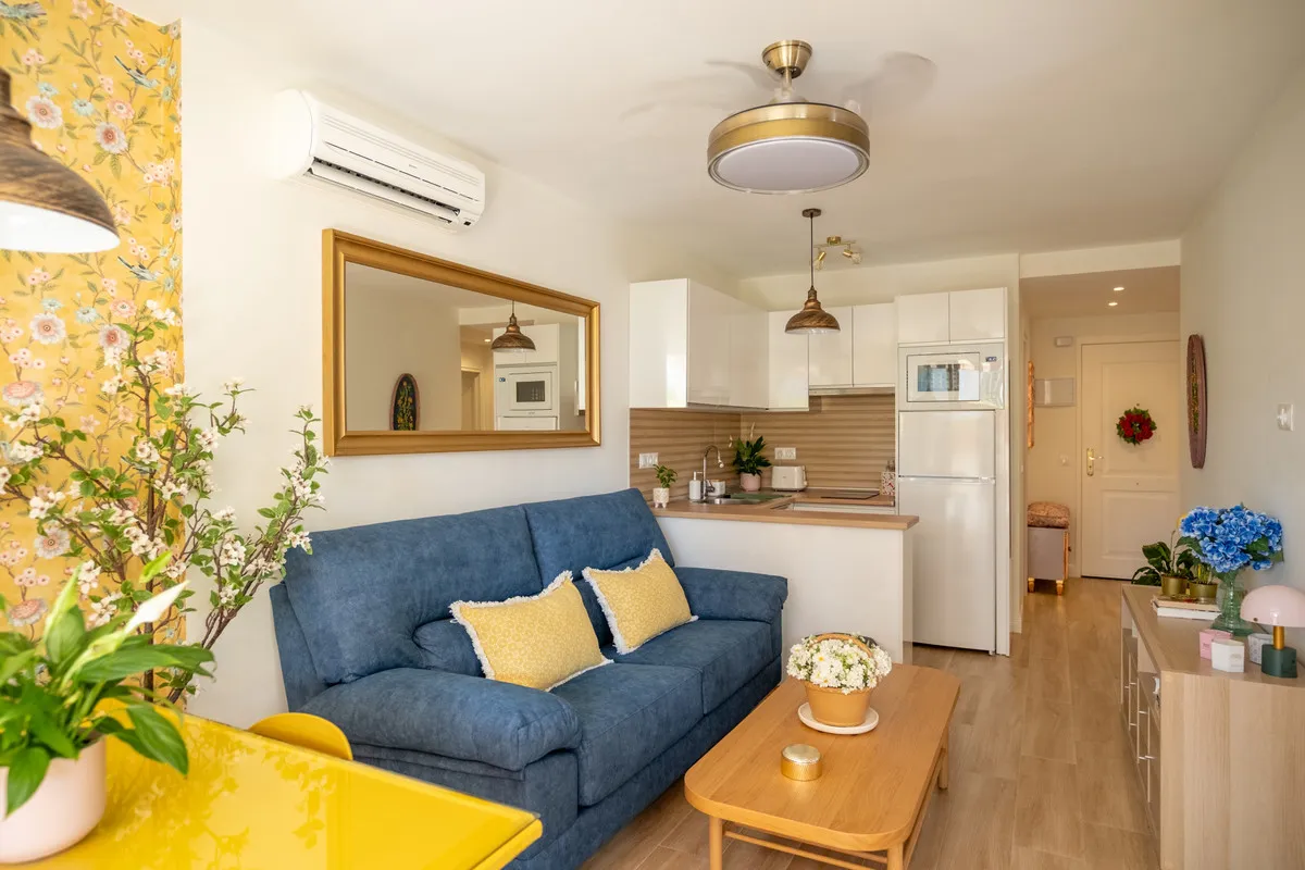 027dd71a-b57e-4eef-af98-f6b0f2262f02