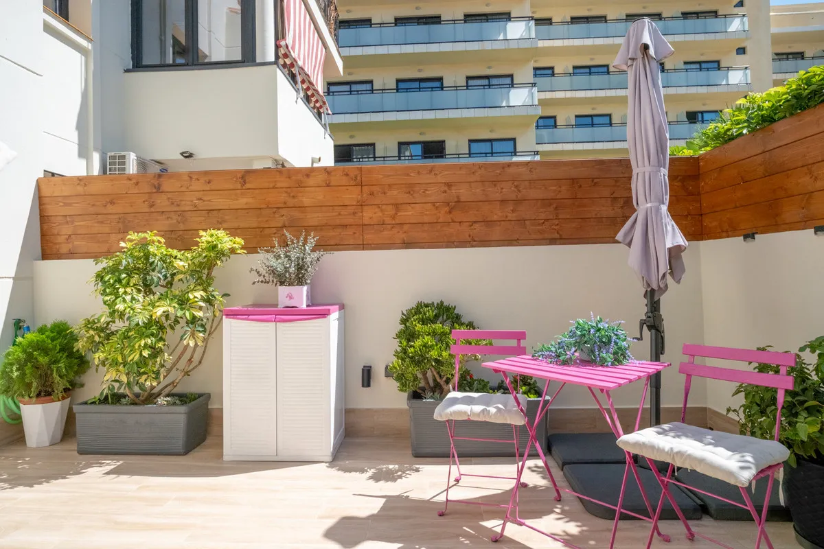 29e7e4b4-b273-475c-af54-0e0af479da90