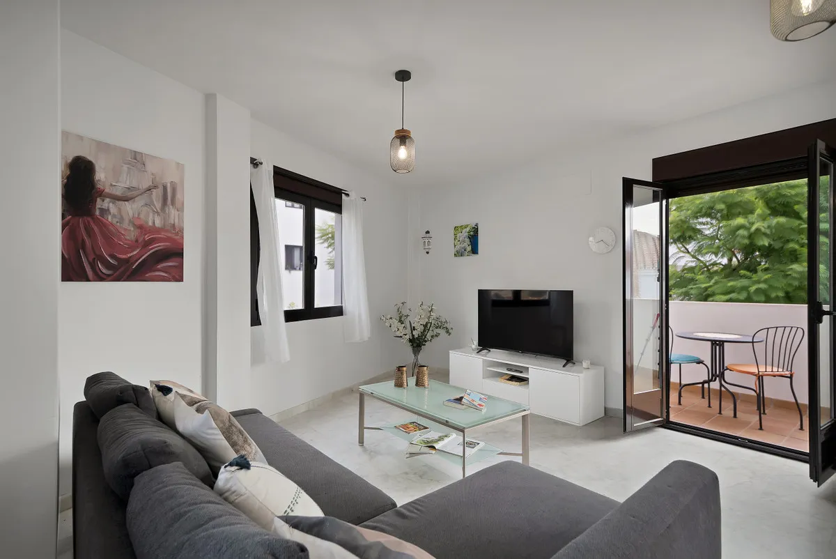 4bbfb15f-a506-496b-8049-795445b93bef