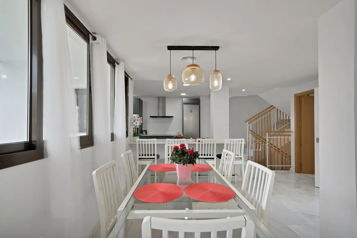 72209c51-1965-48d3-a46b-df78c6b251f6