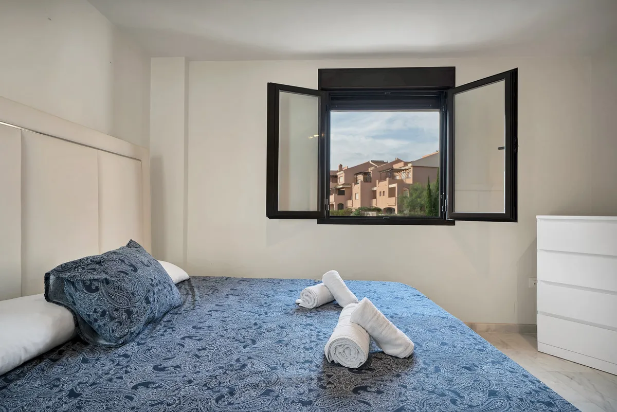 9f80cd3e-fd9b-44ac-984d-59e6daaa467c