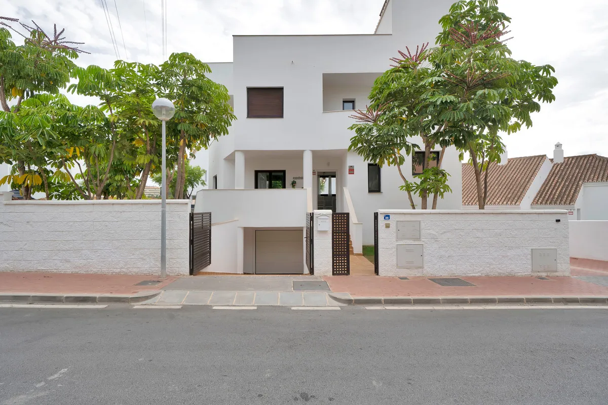 ea3fe0ba-d9fb-4676-8a10-08dbc2249658