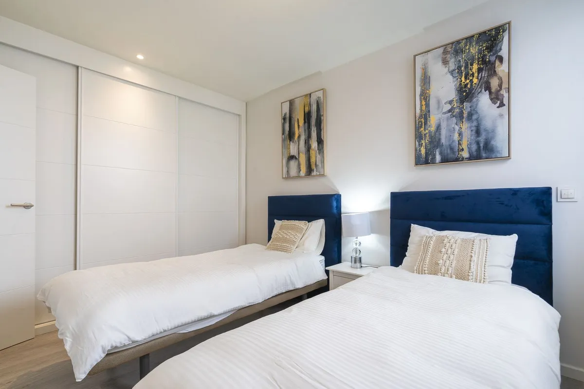 596d2add-5643-4947-a274-eba2bb101ea4