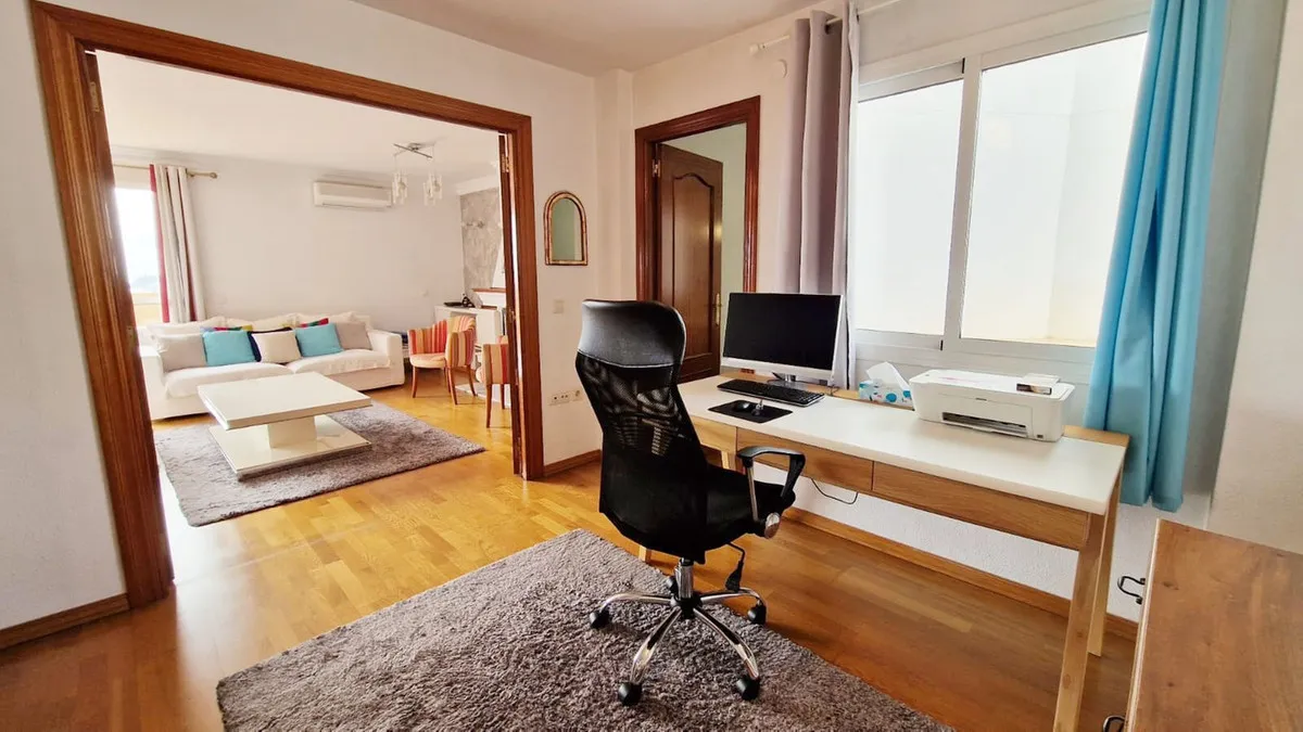 afc2a5ec-d28f-4b70-b17d-92f0b6df4798