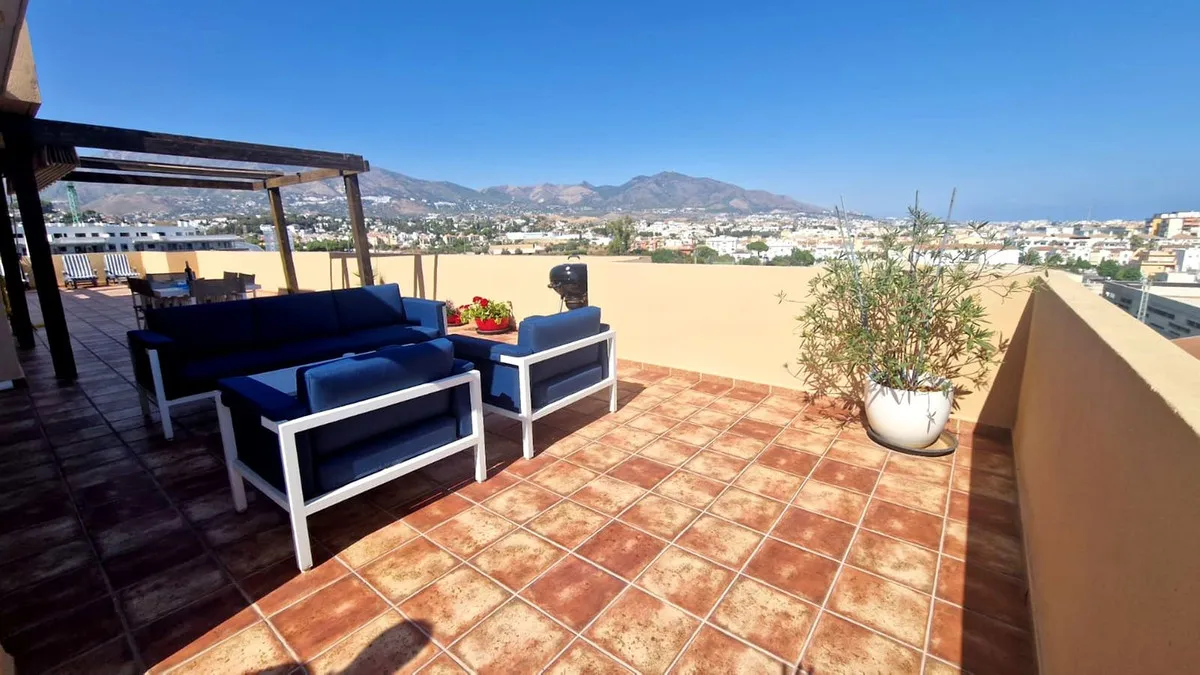 b09d0cde-fe94-4ae2-8277-ebc31edaeefe