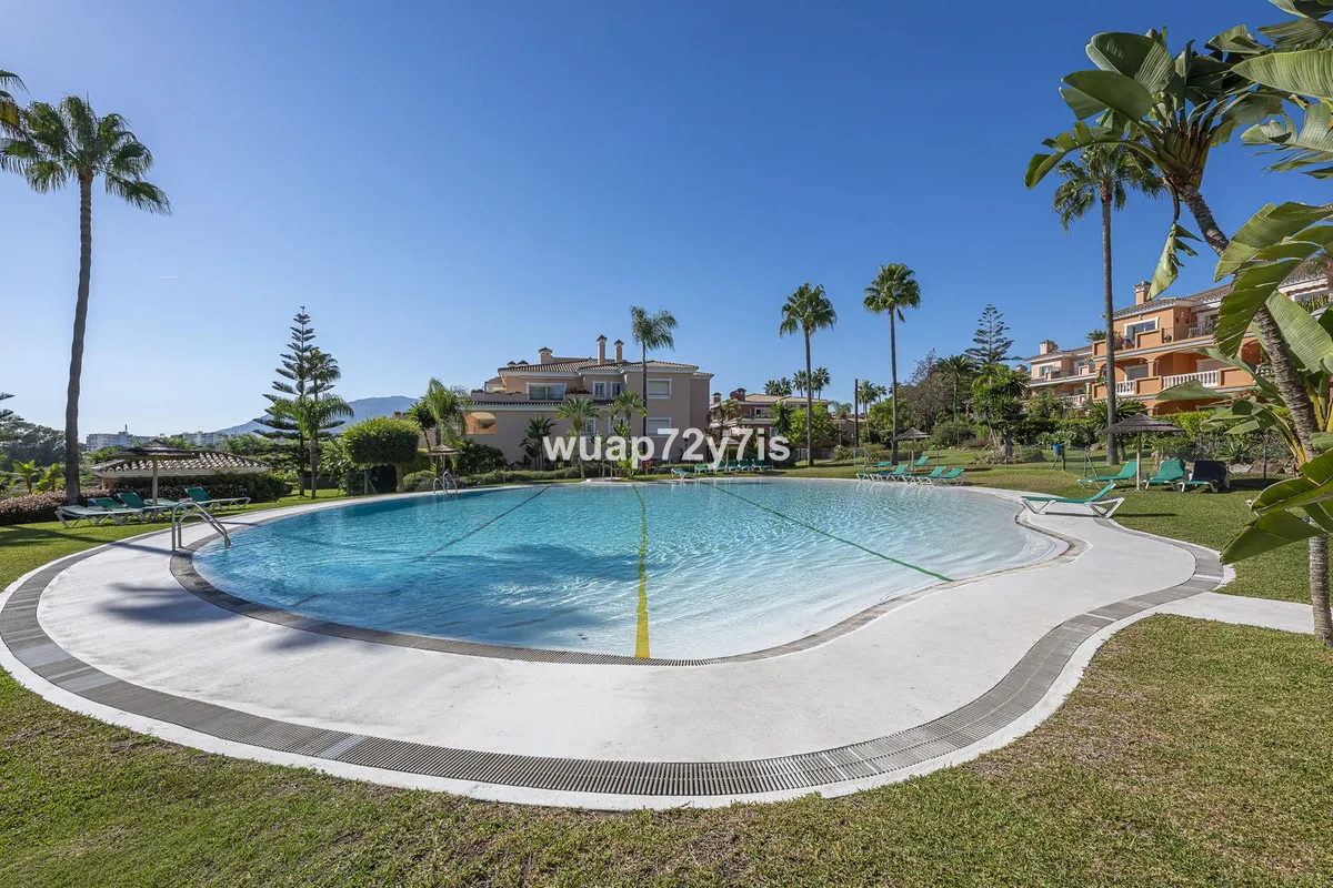 63dec1bf-c610-4745-854b-636223968aeb