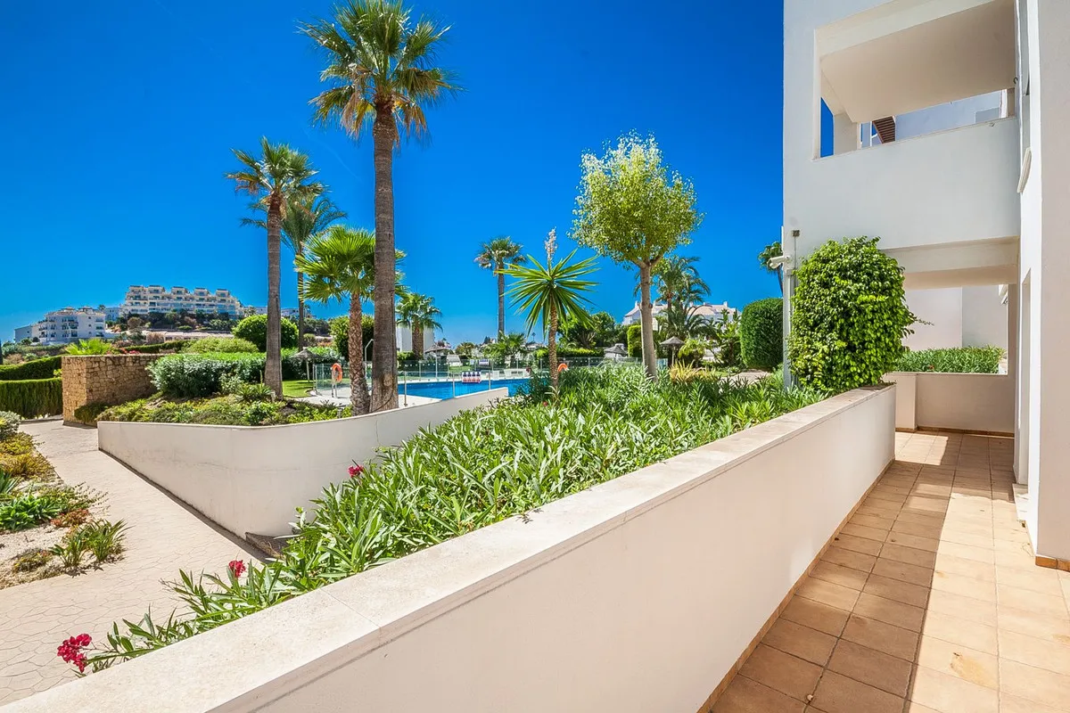 d072c7bd-d78f-45c6-9a07-b1fe156c100b