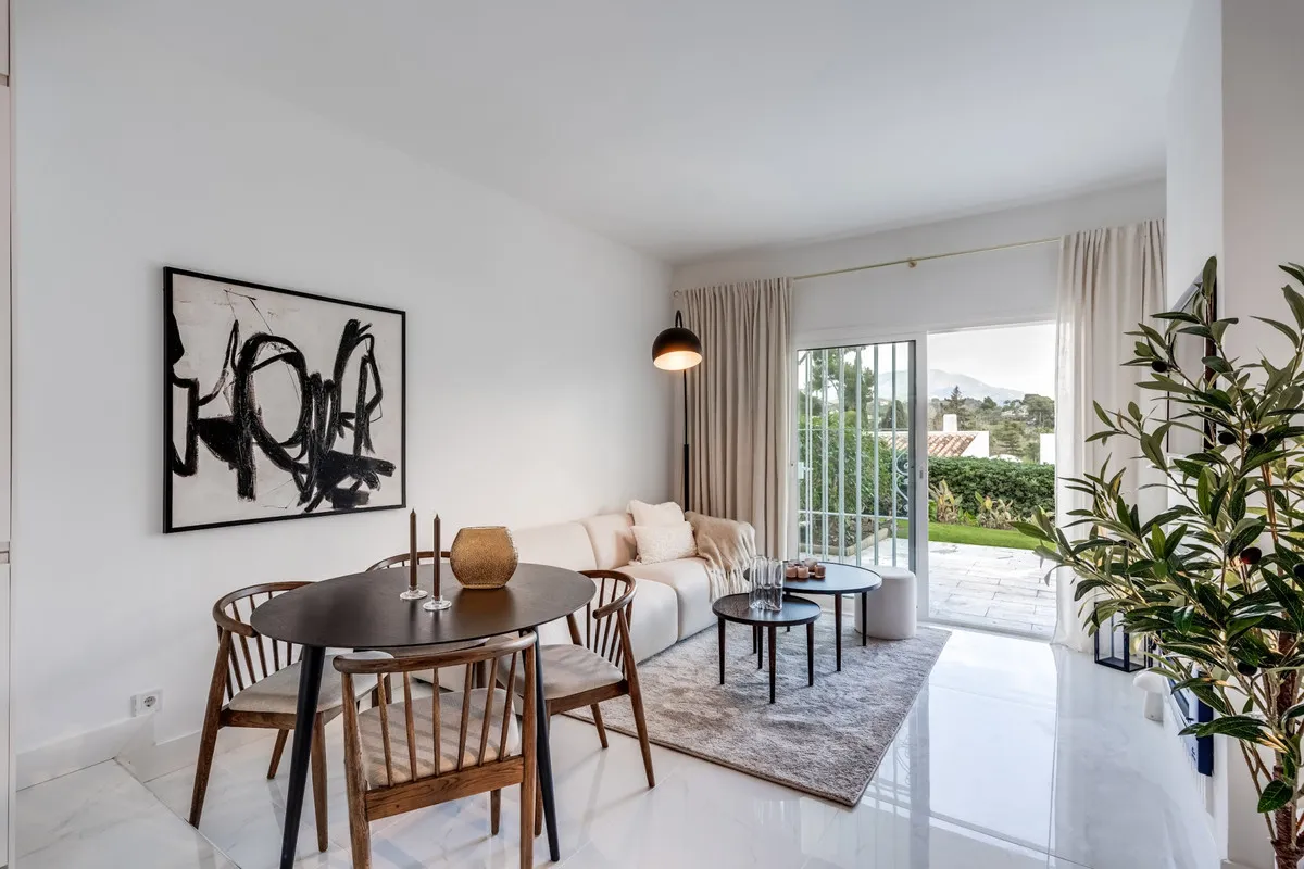 31f5386c-876c-4518-bf43-fdfca56c72da