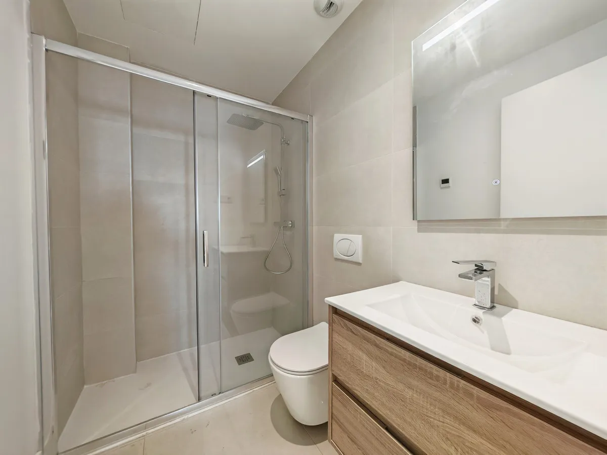 08ebf613-273f-4a89-99c3-85d6765df5c4