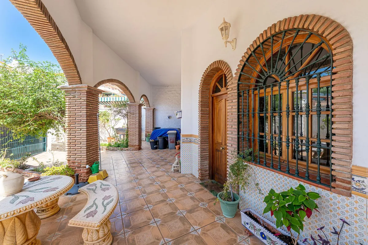 03e875a7-9c77-474d-992b-37bb3f8bbed1