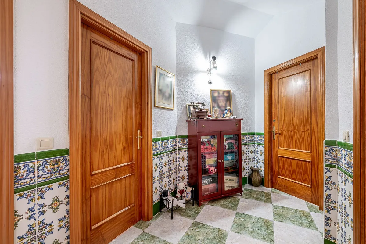 de5ec3fc-0a1b-453a-b43f-69a691b85e58